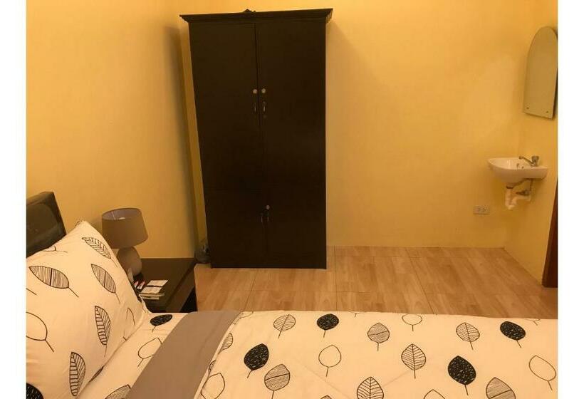 اتاق استاندارد, Guest