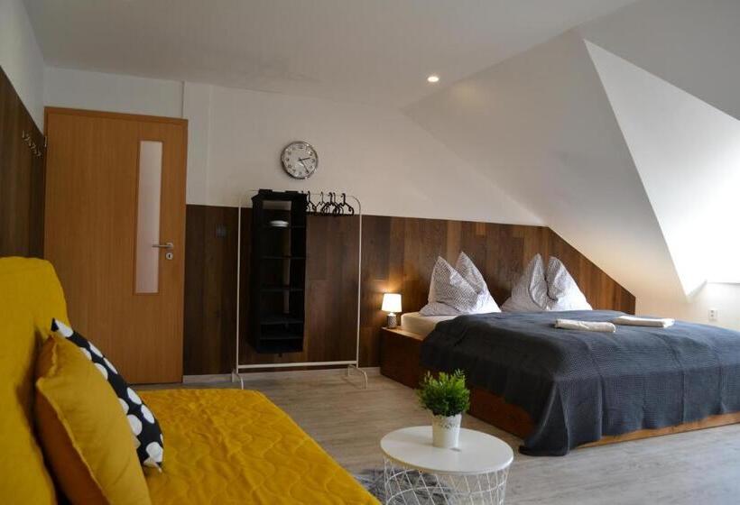 اتاق استاندارد چهار تخته, Apartment Roci