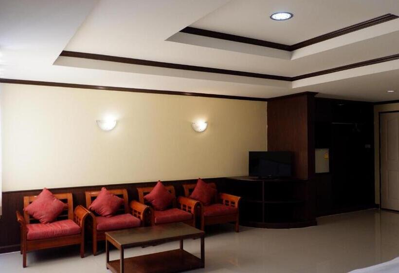 سوییت, Auychai Grand