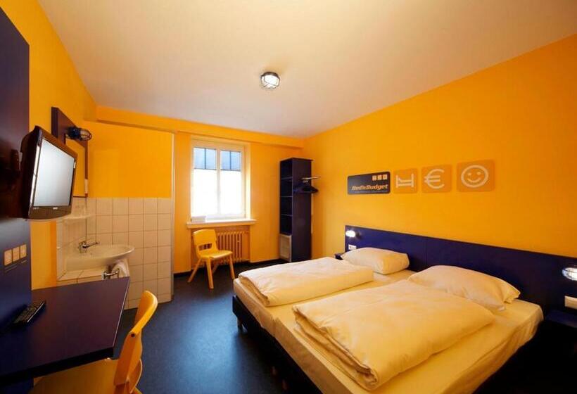 Номер Стандарт, Bed Nbudget Expo Hostel Rooms