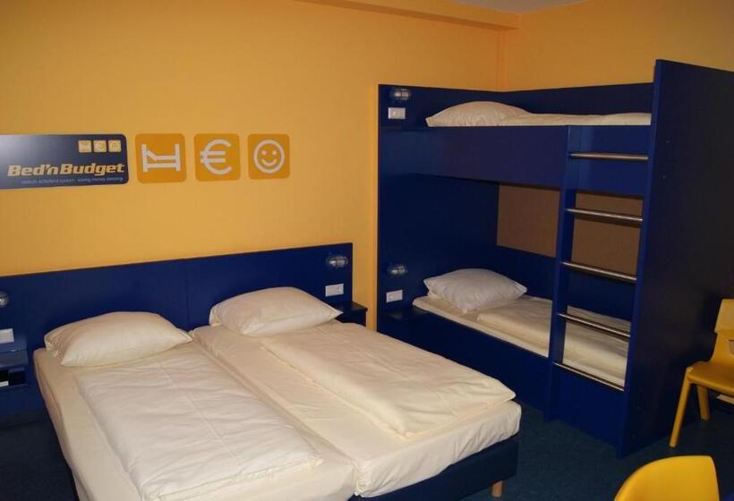 Четырехместный Номер Стандарт, Bed Nbudget Expo Hostel Rooms