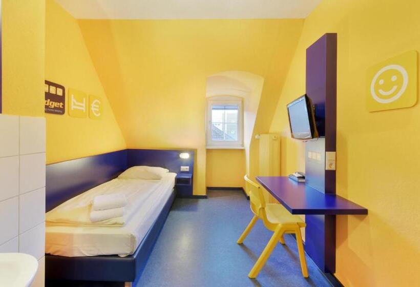 Chambre Standard Individuelle, Bed Nbudget Expo Hostel Rooms