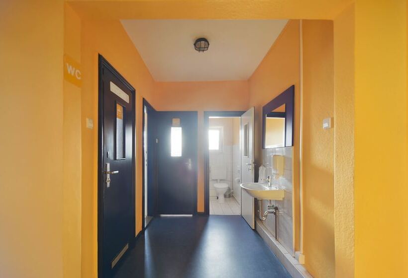 Номер Стандарт, Bed Nbudget Expo Hostel Rooms
