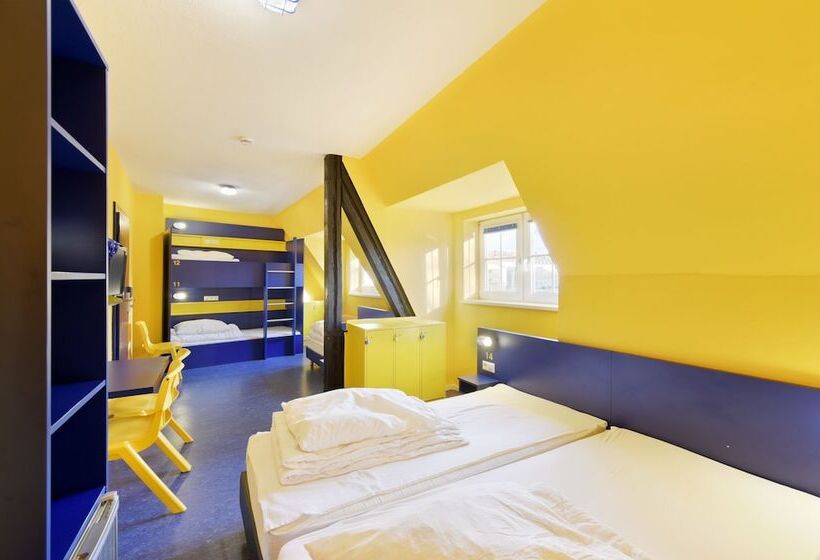 Chambre Standard Salle de Bains Commune, Bed Nbudget Expo Hostel Rooms