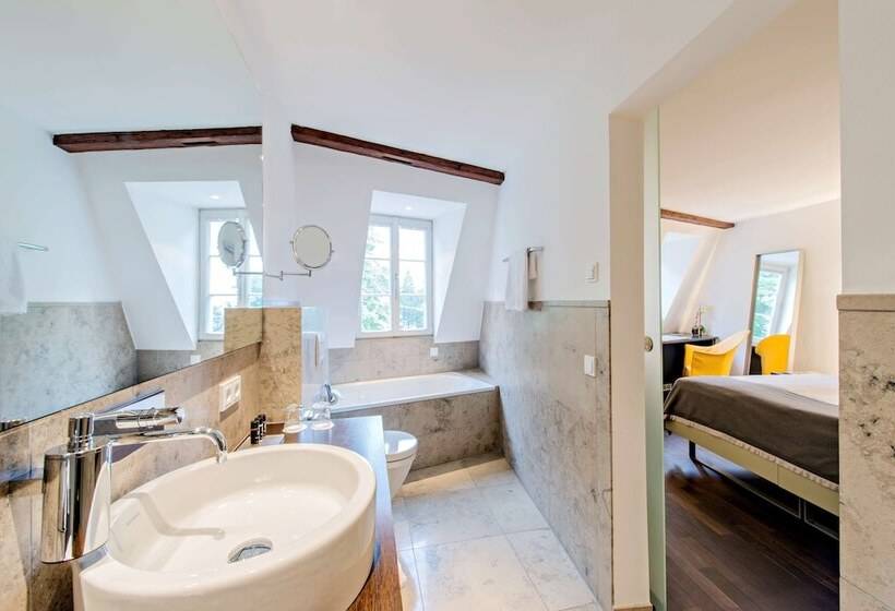 اتاق استاندارد, Arthotel Heidelberg