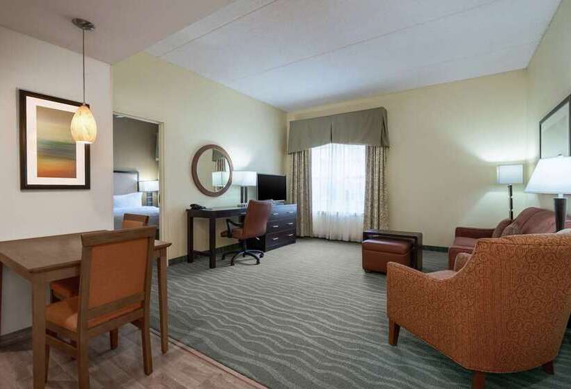 اتاق پرمیوم, Embassy Suites By Hilton Charleston Airport Convention Ctr