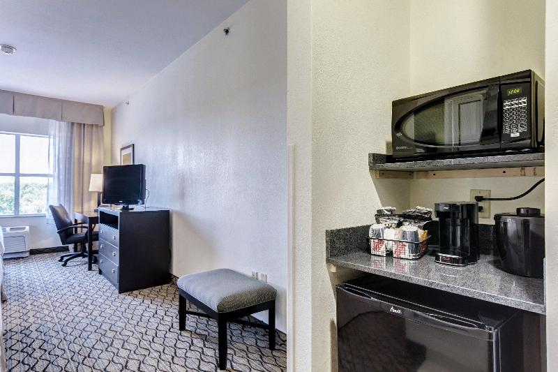 اتاق استاندارد برای معلولان, Embassy Suites Northwest Arkansas   Hotel, Spa & Convention