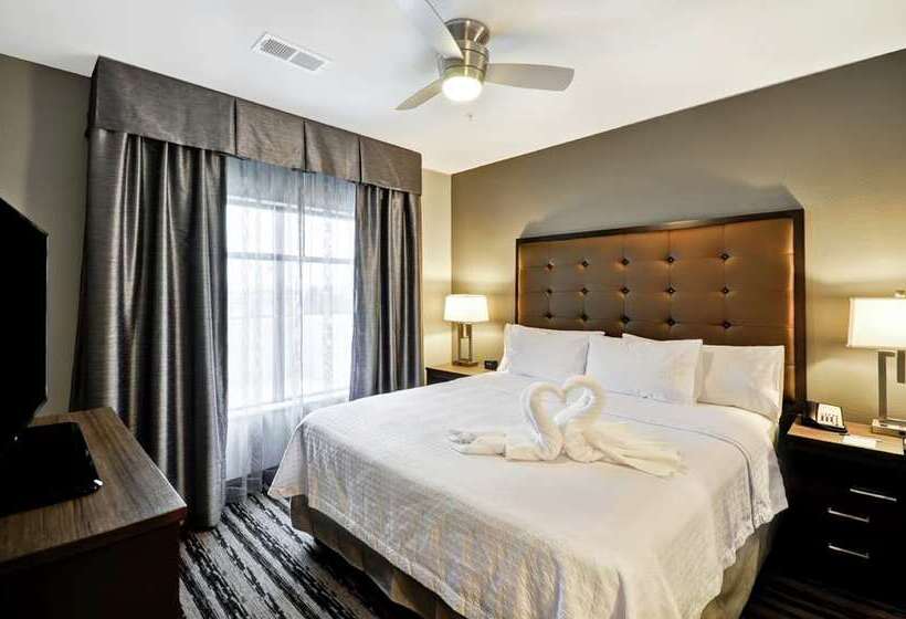 اتاق استاندارد با تخت بزرگ, Embassy Suites By Hilton St. Louis St. Charles