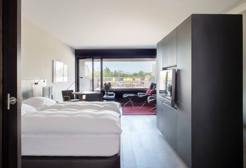 Suite Ejecutiva, Eurostars Pamplona