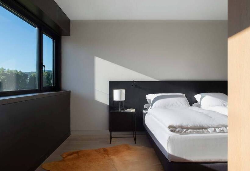 Chambre Deluxe, Eurostars Pamplona