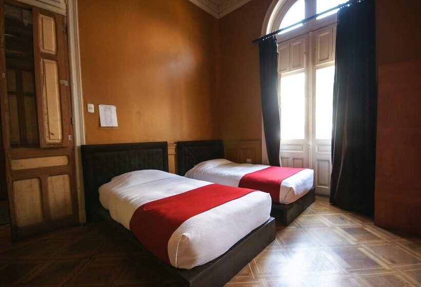 חדר סטנדרט, Happy House Hostel