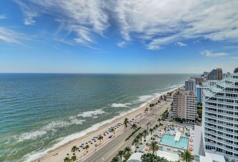 سوییت با چشم‌انداز دریا, Beach House Fort Lauderdale, a Hilton Resort