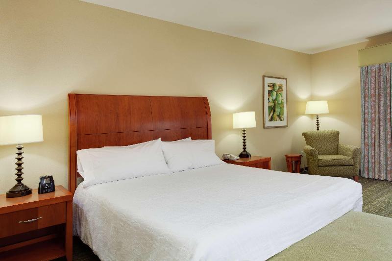 اتاق استاندارد با تخت بزرگ, Hilton Garden Inn At Pga Village Port St. Lucie