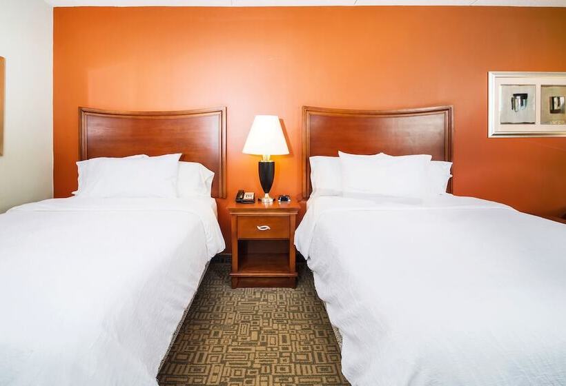 اتاق استاندارد, Hilton Garden Inn Fayetteville Fort Liberty