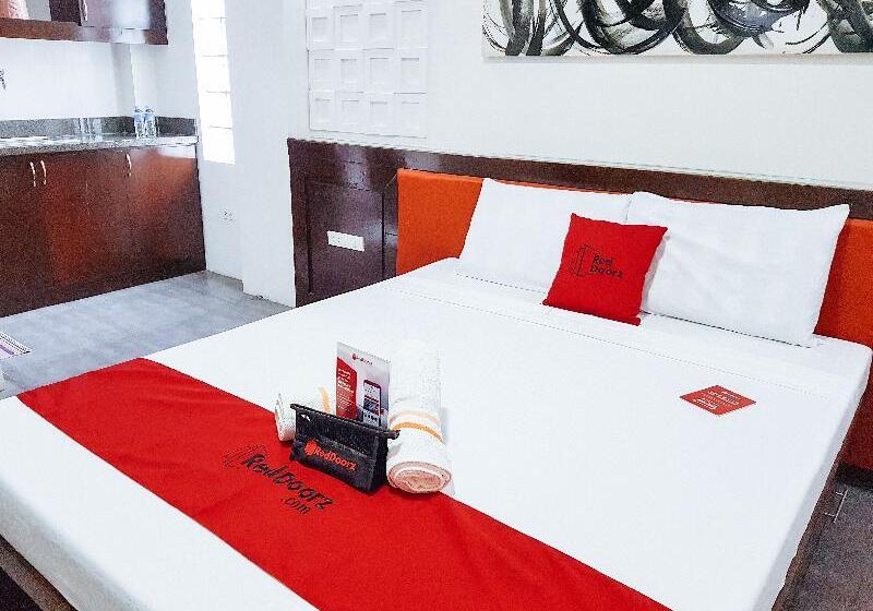 اتاق استاندارد با تخت بزرگ برای معلولان, Hilton Garden Inn Tampa Airport Westshore