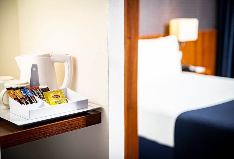 اتاق استاندارد, Holiday Inn Express Amsterdam   Schiphol, An Ihg