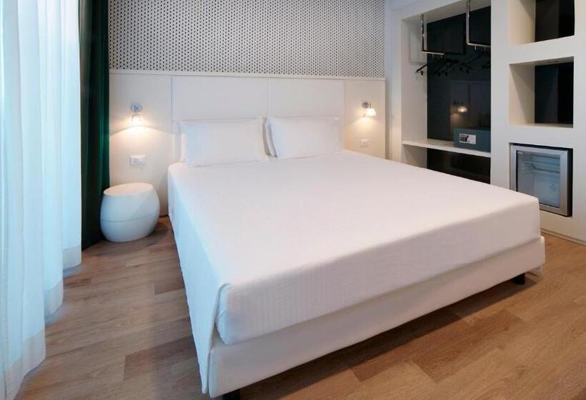 اتاق استاندارد, Holiday Inn Nola   Naples Vulcano Buono, An Ihg