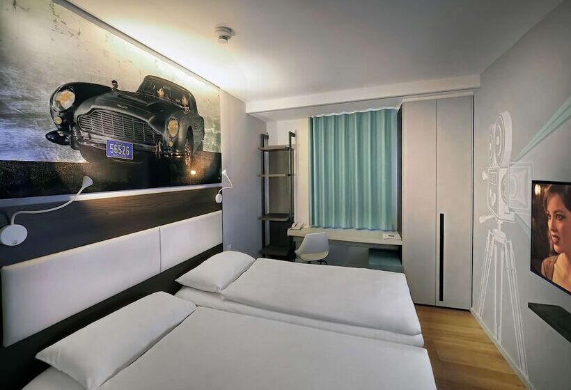 Standard Room, Ibis Locarno