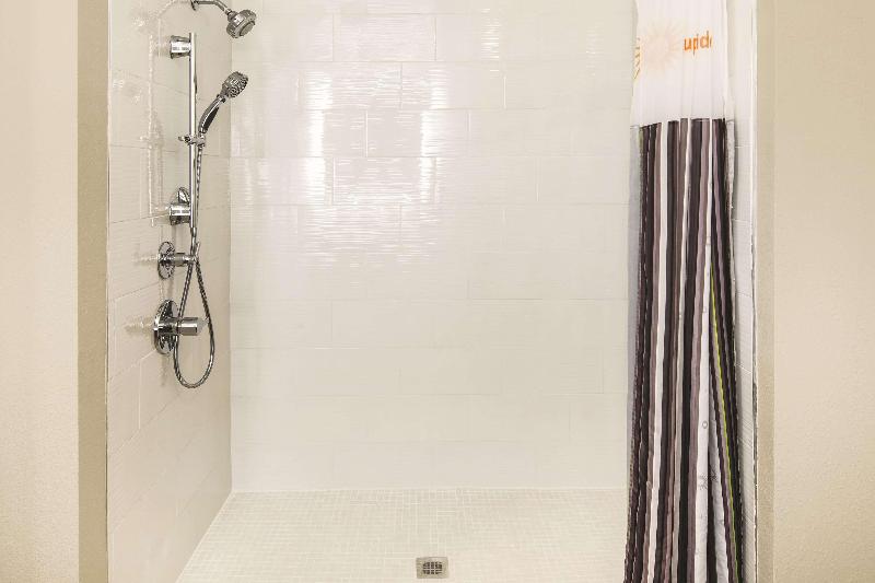 اتاق استاندارد با تخت بزرگ, La Quinta By Wyndham Milledgeville