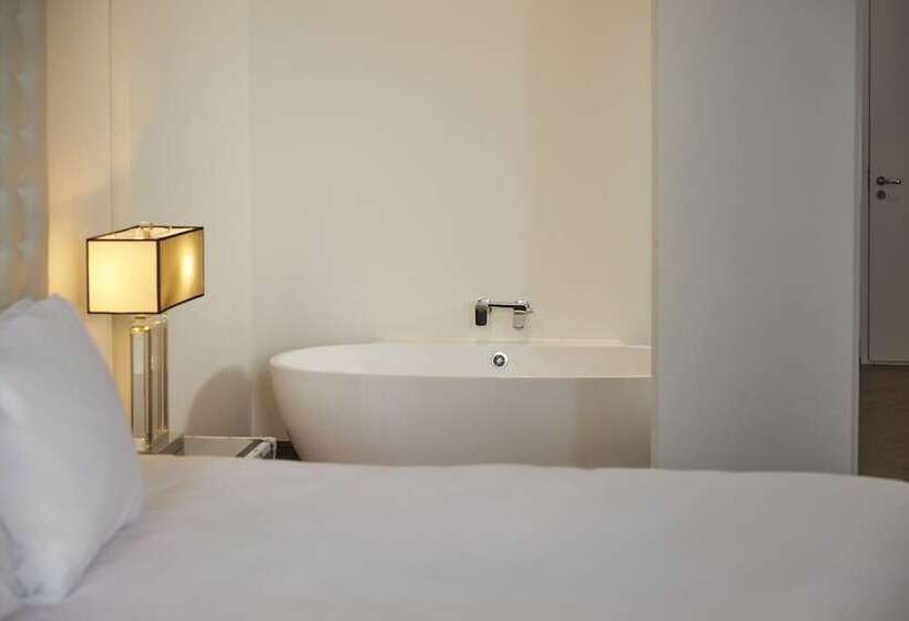 اتاق لوکس, New York By Westcord