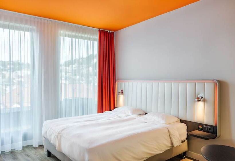 バルコニー付きスーペリアルーム, Park Inn By Radisson Stuttgart