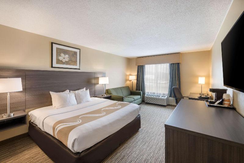 اتاق استاندارد با تخت بزرگ, Quality Inn & Suites Fishkill South Near I 84