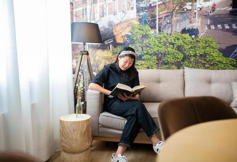 سوییت جونیور, Stadsvilla Hotel Mozaic Den Haag