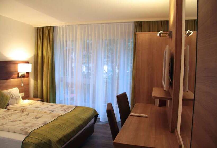 Standard Single Room, Therme 51