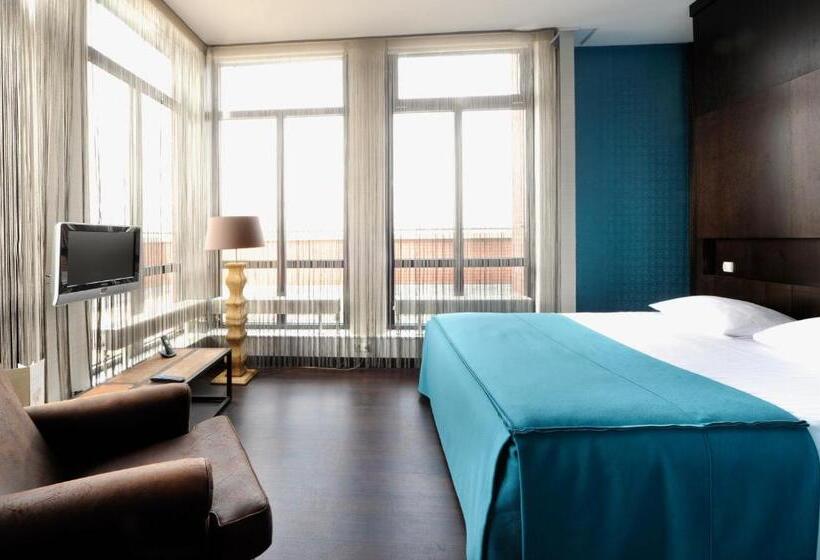 سوییت لوکس, Van Der Valk Theaterhotel De Oranjerie
