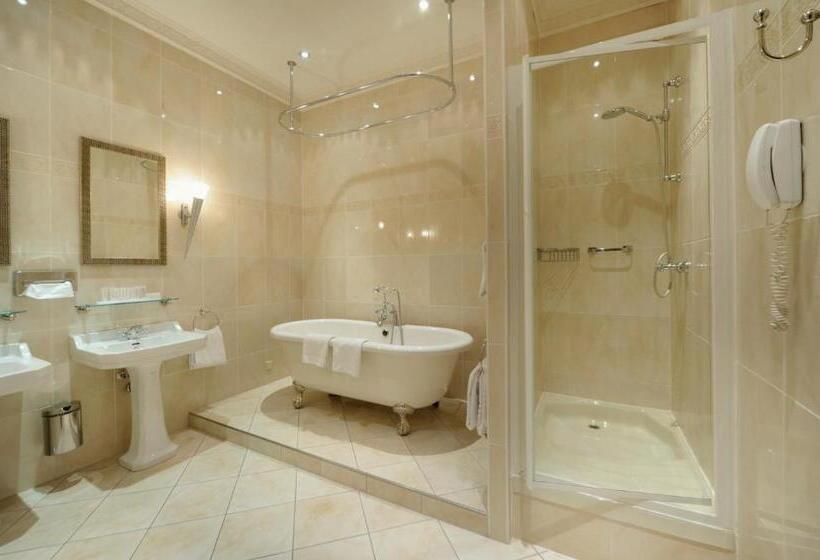 اتاق استاندارد, Van Der Valk Theaterhotel De Oranjerie