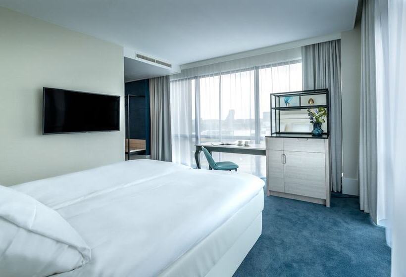 اتاق لوکس, Van Der Valk Hotel Den Haag