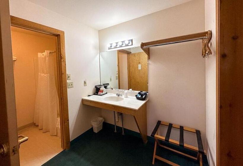 اتاق استاندارد یک نفره, Camp 28