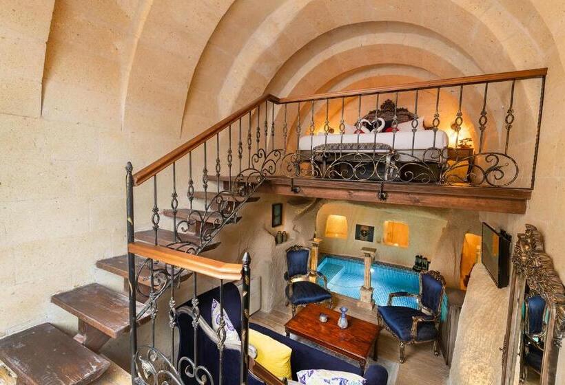 سوییت با استخر, Elysion Cave Suites