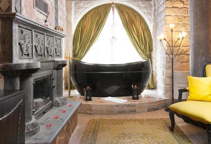Suite with Terrace, Elysion Cave Suites