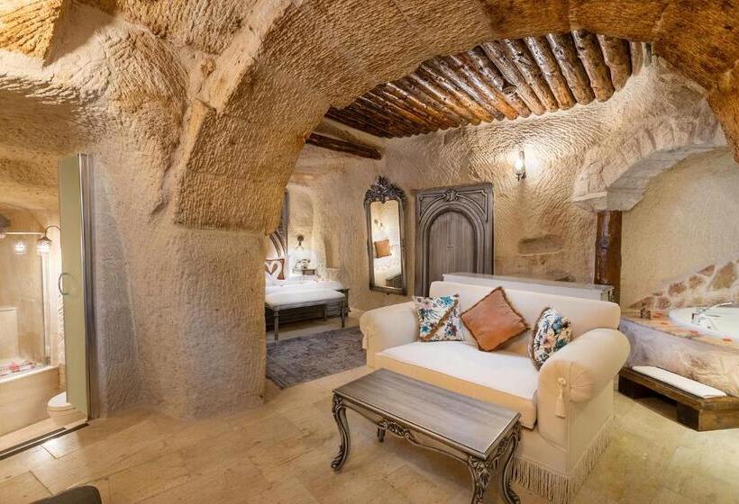 سوئیت با وان آب گرم, Elysion Cave Suites