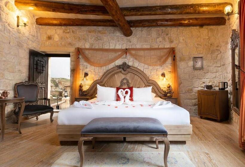 اتاق لوکس با بالکن, Elysion Cave Suites