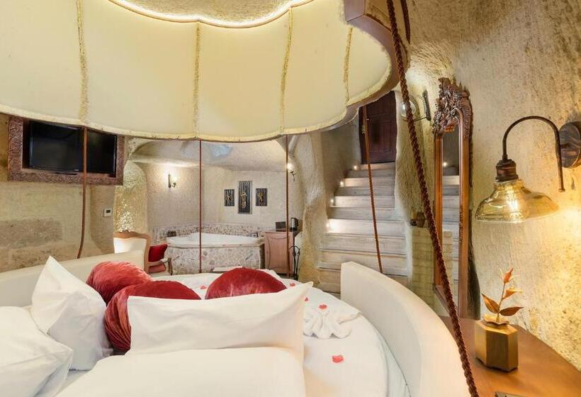 اتاق لوکس با تخت بزرگ, Elysion Cave Suites