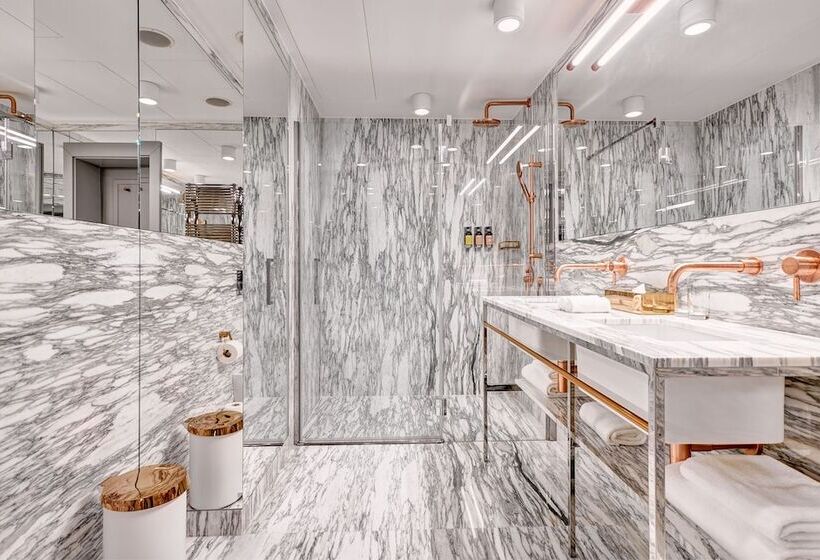 سوییت, H15 Luxury Palace   Destigo Hotels