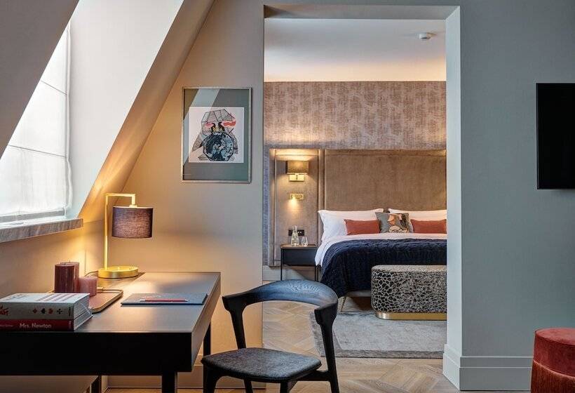 سوییت, H15 Luxury Palace   Destigo Hotels