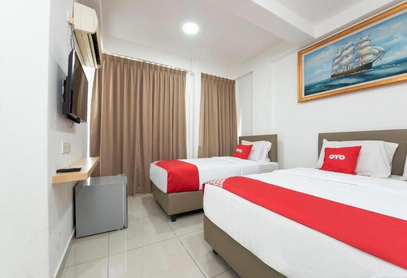 اتاق استاندارد سه نفره, Oyo 90337 Sungai Rengit City Resort 3