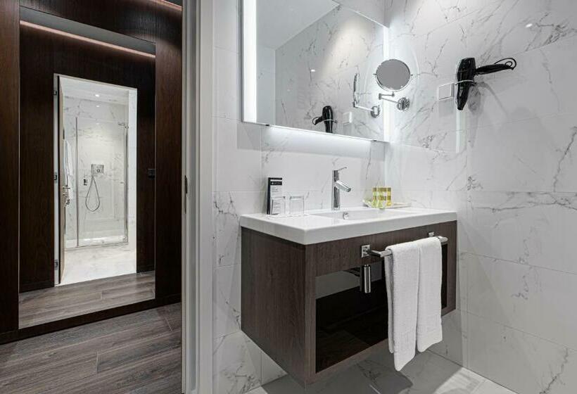 اتاق لوکس, Eurostars Universal Lisboa