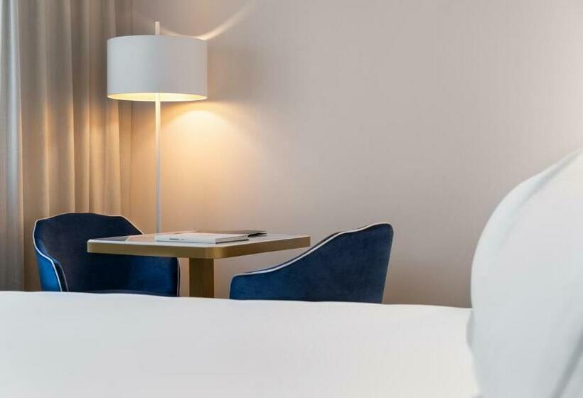 اتاق لوکس, Eurostars Universal Lisboa