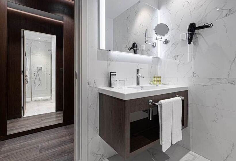 اتاق لوکس, Eurostars Universal Lisboa