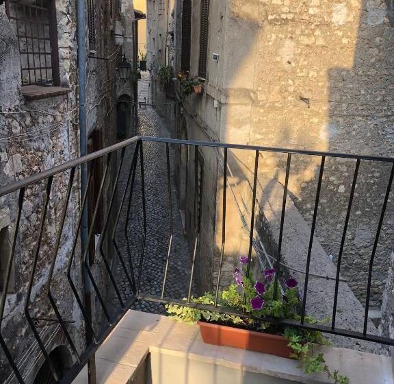 اتاق لوکس با بالکن, B&b Le Principesse