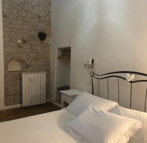 اتاق لوکس با بالکن, B&b Le Principesse