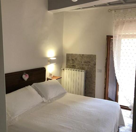 اتاق استاندارد با چشم‌انداز دریا, B&b Le Principesse