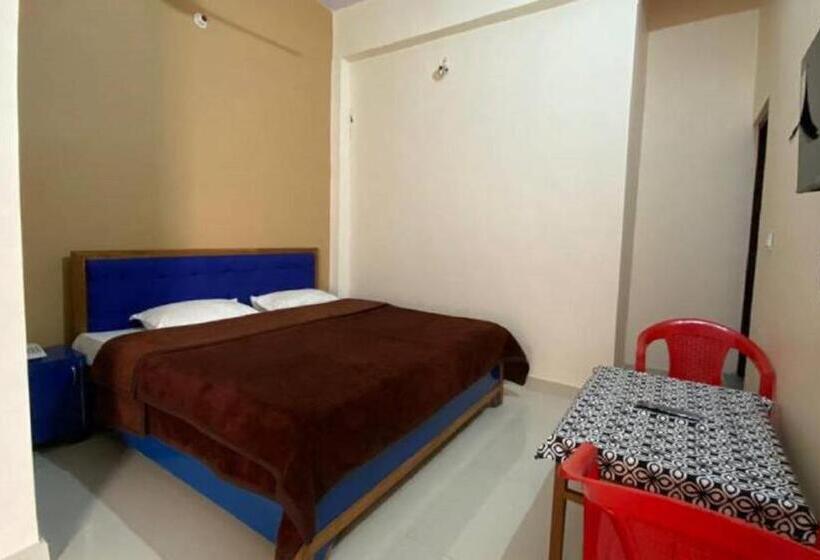 اتاق استاندارد, Goroomgo Kanara Hotel Bhimtal   Parking Facilities   Excellent Service