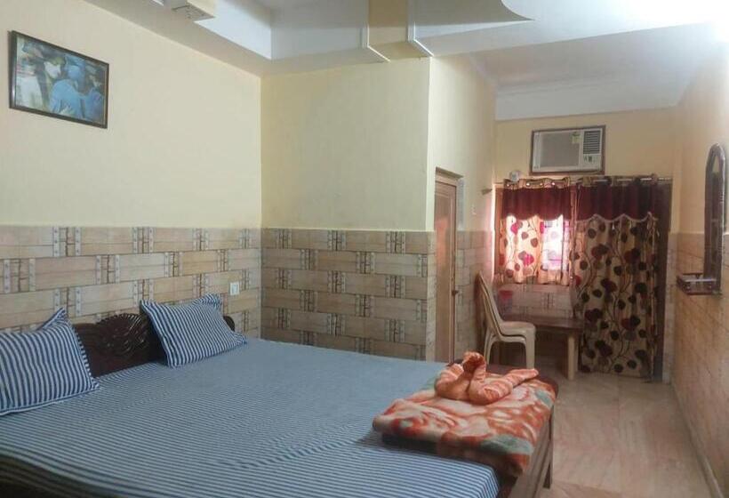 اتاق لوکس با تخت بزرگ, Goroomgo Prateek Residency Digha