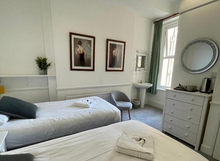 اتاق استاندارد, The Lodge Bournemouth