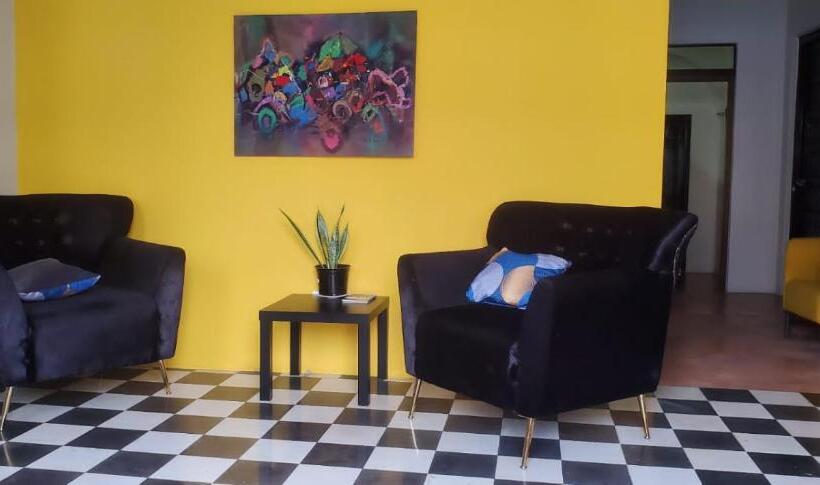 اتاق استاندارد, Hostal Mi Rincón